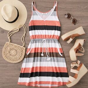 NIKE Stripped Dress w/ Pockets